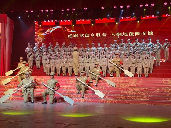 贵州安顺建成414个户外劳动者服务站:暖心歇脚处 服务很周到